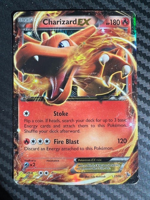 Pokémon TCG Charizard EX 11/106 Flashfire Holo Ultra Rare DMG