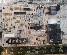 Carrier Bryant Payne CEPL130438-01 Control Circuit Board HK42FZ013