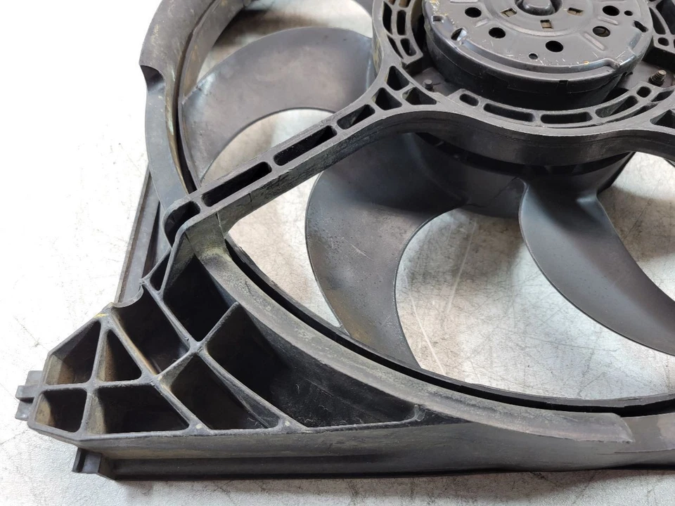 2001 2002 2003 2004 2005 2006 HYUNDAI SANTA FE RADIADOR VENTILADOR MONTAJE OEM Foto 2 de 4