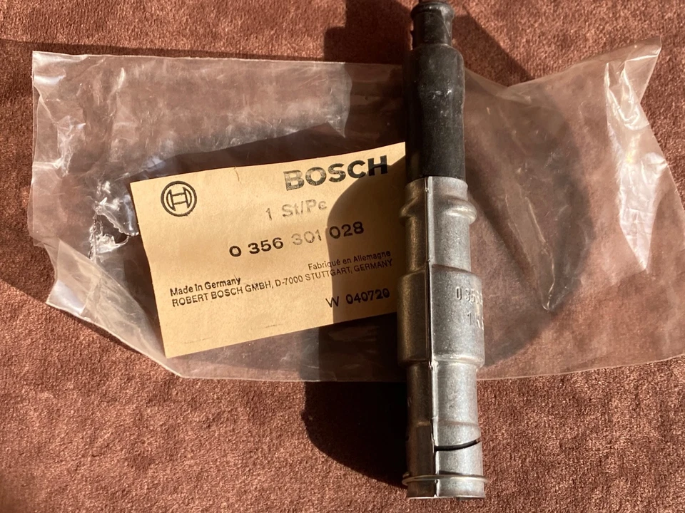 Original Bosch Zündkerzenstecker NOS VW Opel Oldtimer 0356301028 - Bild 1 von 2