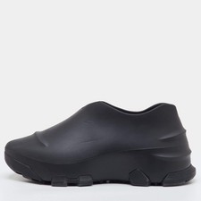 Givenchy Monumental Mallow Size 44 Black Rubb...