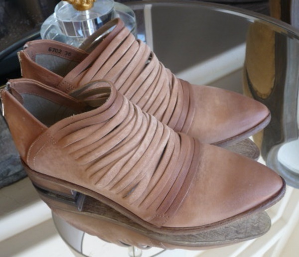 lost valley ankle boot