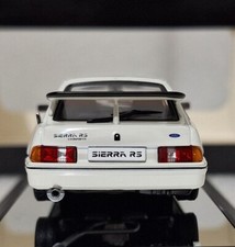 Ford England Sierra RS Cosworth 1987 White 1:43 Autoart 52862 SUPERB!! (3)