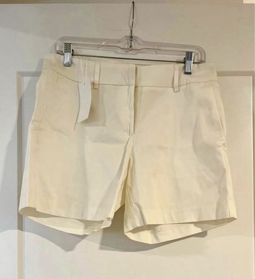 True True Woman, Women's Shorts Size Medium, White Color