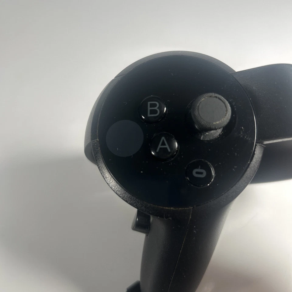 Meta Oculus Rift CV1 VR RIGHT Controller - Used Condition Tested Working - Image 3 of 4