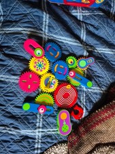 Lot of 12 VTG Tomy Gearation STEM Stimulation...