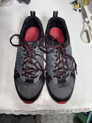 Fila Memory TKO TR 5.0, Mens size 10.5 Women 11.5 Black/Red Tennis Shoes