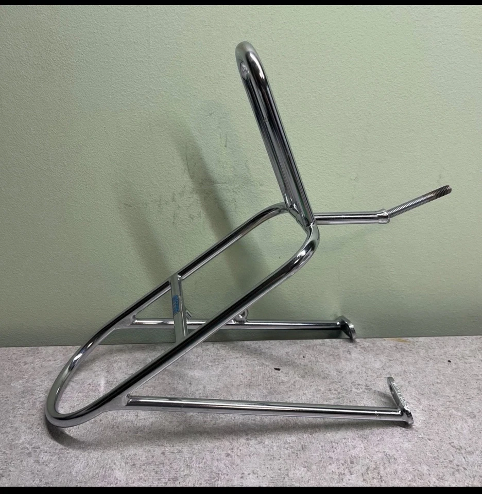 Portabicicletas Nitto M12 Montaje Frontal: Plateado Sin Herrajes, Para Frenos Voladizos Foto 2 de 4