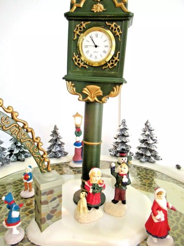 HAPPY WINTER HOLIDAY "WALK IN THE PARK" ~ (GIFT SET) ~ LIGHTED & ANIMATED !!! - Picture 8 of 24