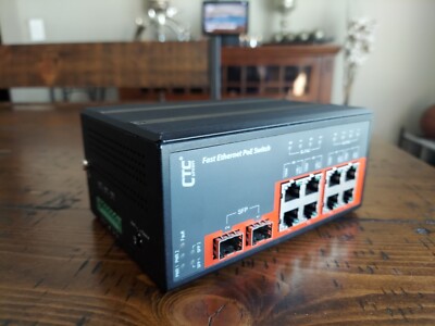 CTC Union 8 x 10/100Base-TX + 2x 1000Base-X SFP with 8 High Power PoE Switch