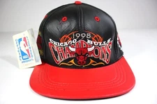 Vintage 1996 JH Design Chicago Bulls Champions Embroidered Leather Hat L505