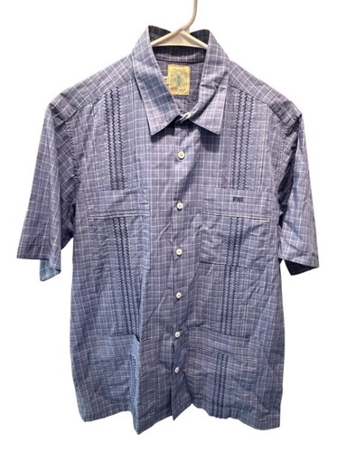 Dos Carolinas Guayabera Men’s Size Large Light Blue