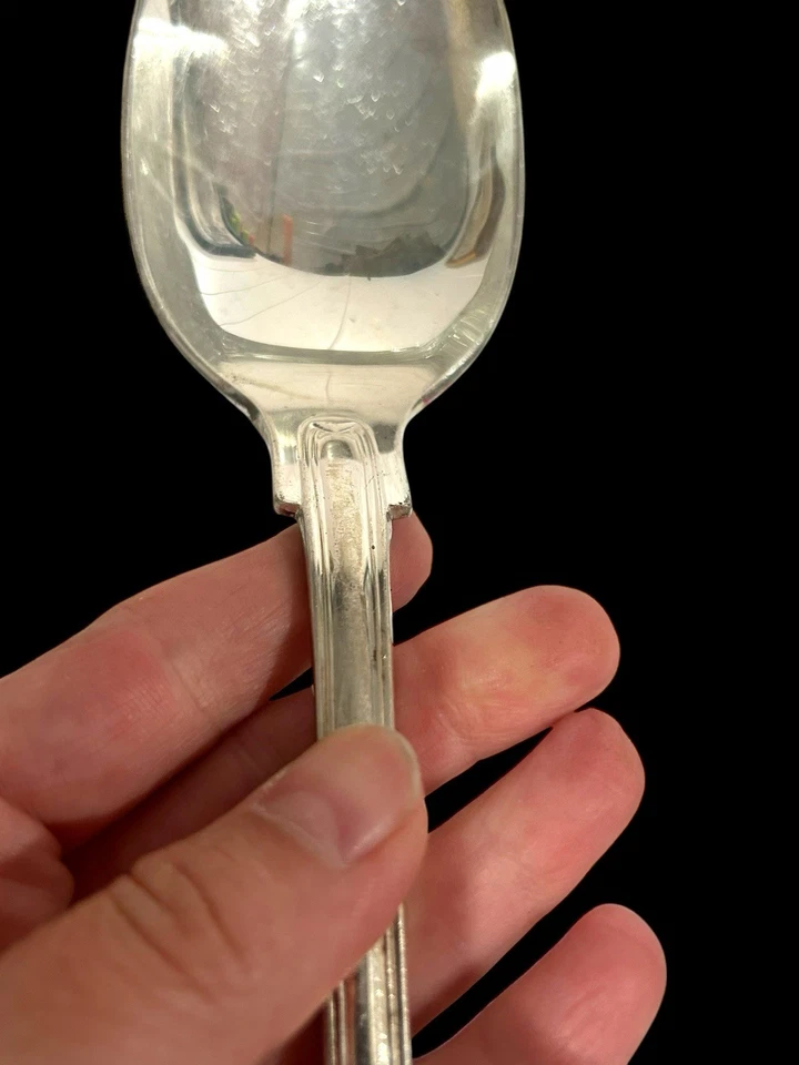 "Cuchara grande para servir enchapada en plata patrón Reed and Barton Kings de colección 12-3/4""" Foto 3 de 4