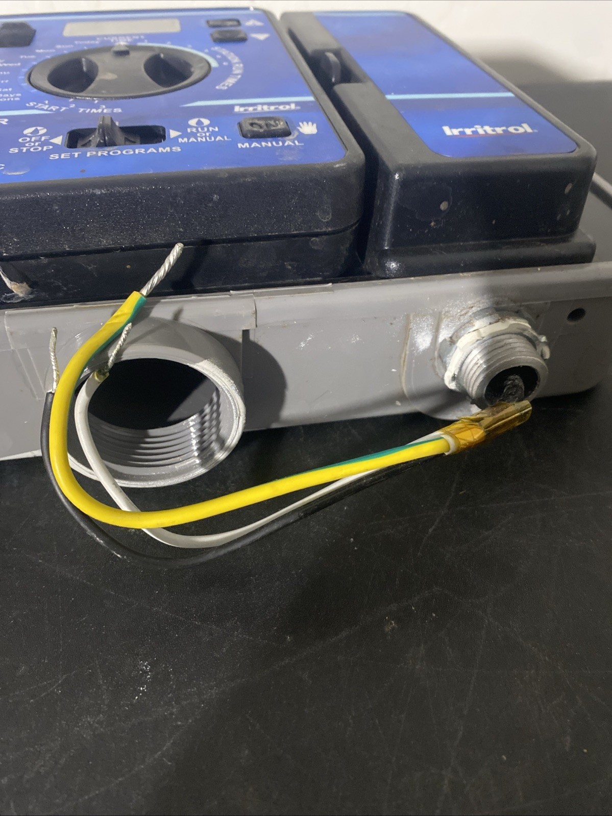 Irritrol - RD600-EXT-R - Rain Dial 6 Station Outdoor Irrigation Pre Owned