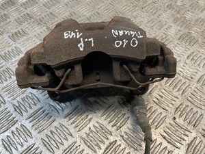 VW TIGUAN 5N Bremssattel vorne links 1.40 Petrol 110kw 2010 34097681