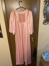 Vintage Nightgown Set Pink Lace Nightgown And Robe Romantic