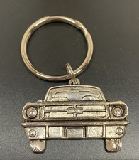 Ford Mustang Silver Plated Car Keychain Authentic Ford Brand Elements in Grille