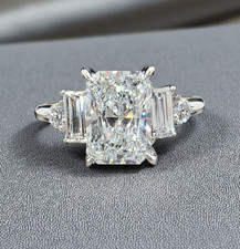 2.30 Ct Radiant D VS1 Platinum Lab Grown Diamond Ring IGI Certified