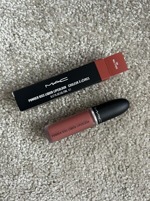 MAC Powder Kiss Liquid Lipcolour - Farbton Mull It Over 989