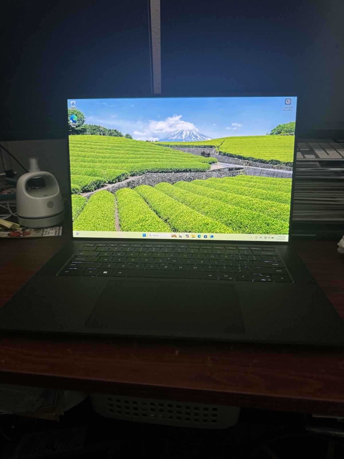 Dell Precision 5570, 15-Inch Laptop, with 12TH GEN INTEL(R) CORE(TM) I7-12800H, 512GB NVMe, Windows 10 Pro