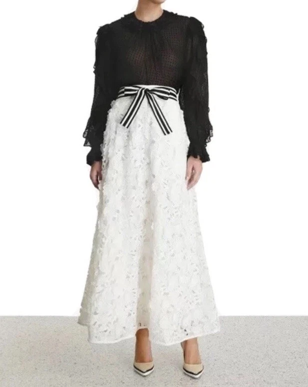 Zimmermann Skirt Size 2 AU 10-12 /US 6-8 Super Eight Lace Silk Linen Floral
Opens in a new window or