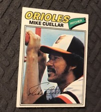 1977 Topps Mike Cuellar #162 Baltimore Orioles (a)