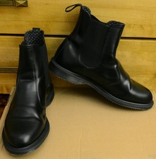 dr martens aw501