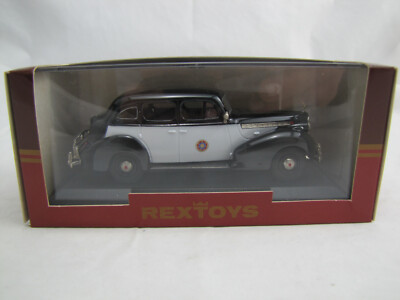 Rextoys Packard Super 8 1940 Formal Sedan Services Highway Patrol - 1:43