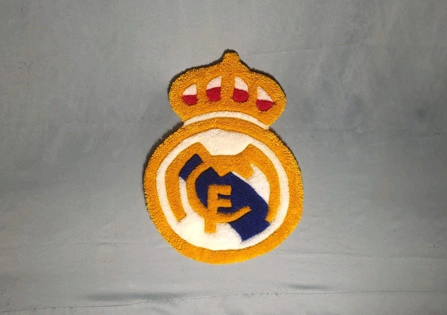Handcrafted Real Madrid CF Emblem Area Rug 14x19 In Home Decor Gift - Image 4 of 4