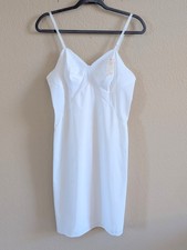 VTG 1970s Vanity Fair White Nylon Full Slip Lace Trim NWT Deadstock Size 34