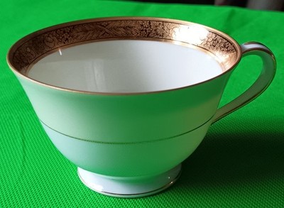Vintage Noritake Footed Cup Black Gold Trim Goldkin 4985 1950's Discontinued