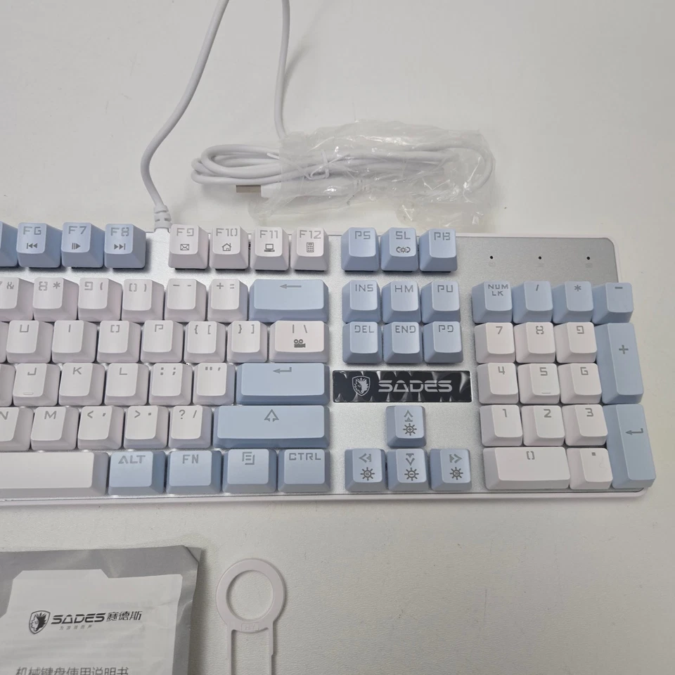 Sades Mechanical Gaming Keyboard USB - Blue and White - Image 3 of 4