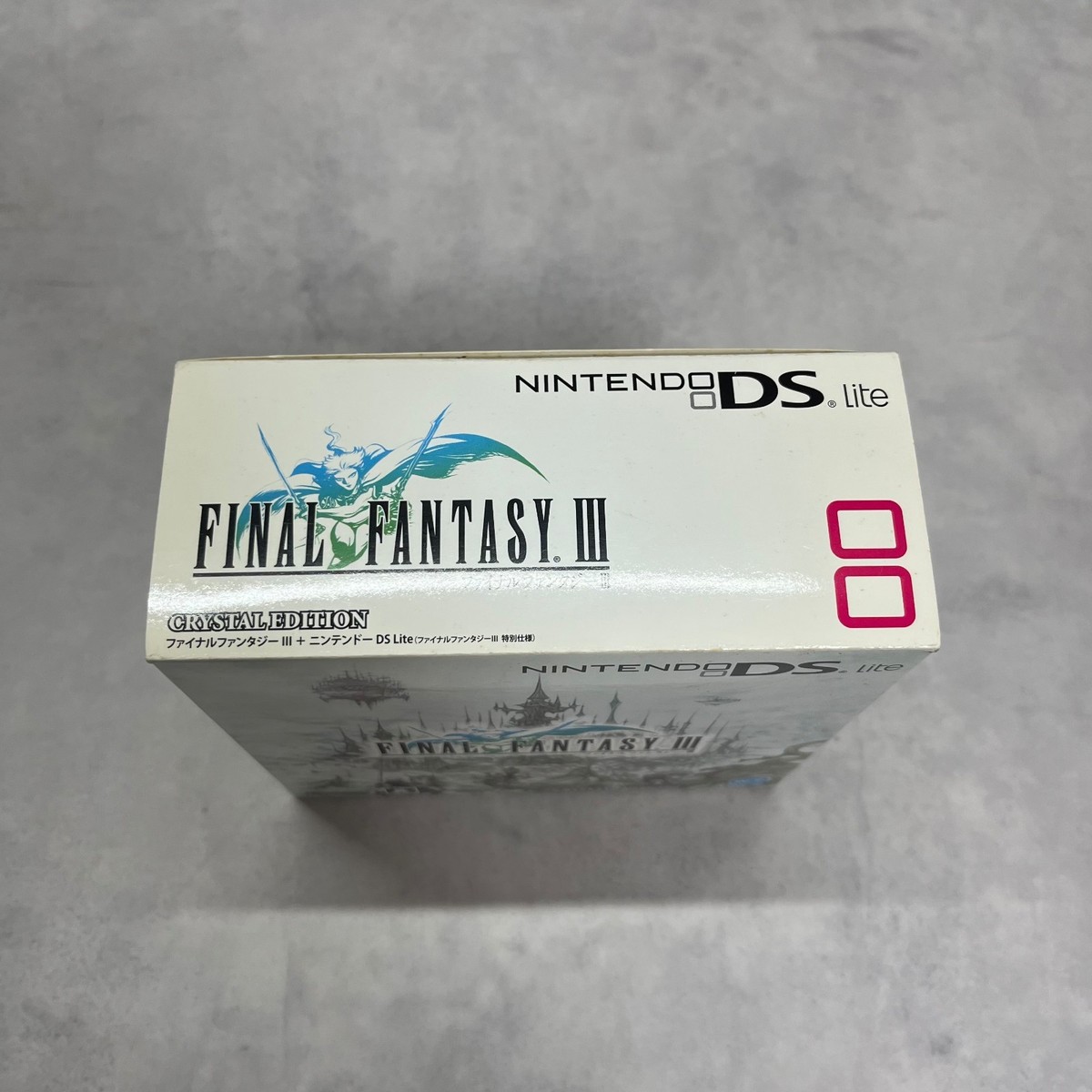 ニンテンドーDS LITE ファイナルファンタジーIII 特別仕様 Amazon | ファイナルファンタジーIII・クリスタルエディション