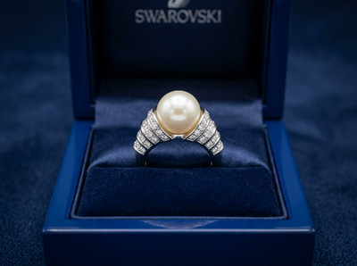 Swarovski Wunderschöner Ring Gr 52 Edelstahl, silber, Perle 1106461 NEU OVP