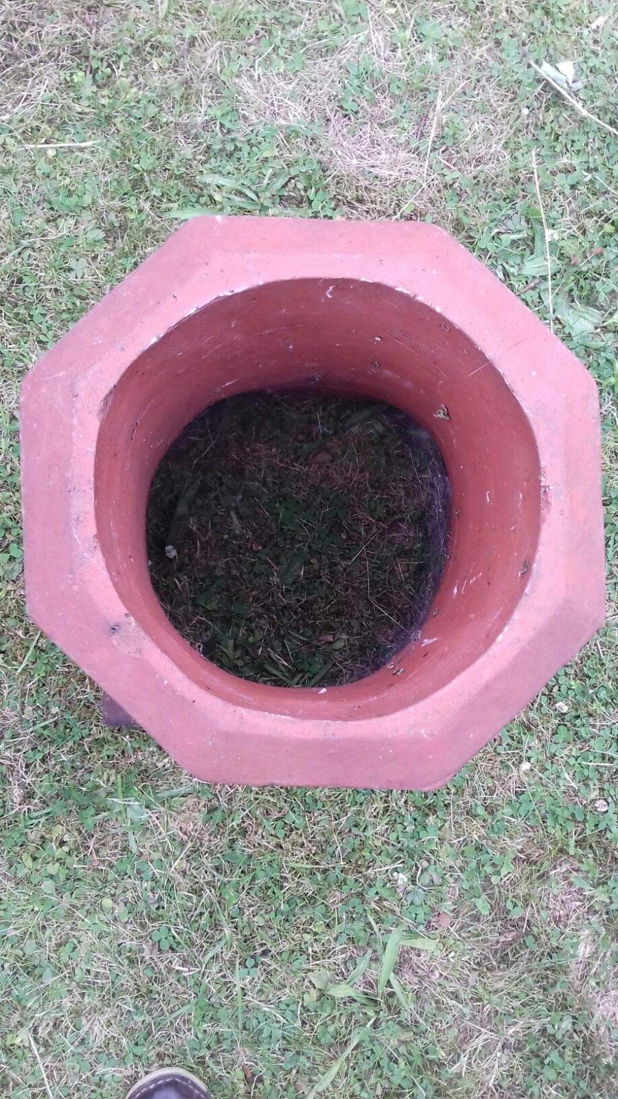 CHIMNEY POT (VINTAGE) LARGE/GARDEN/ORNAMENT PLANTER. B43 AREA eBay