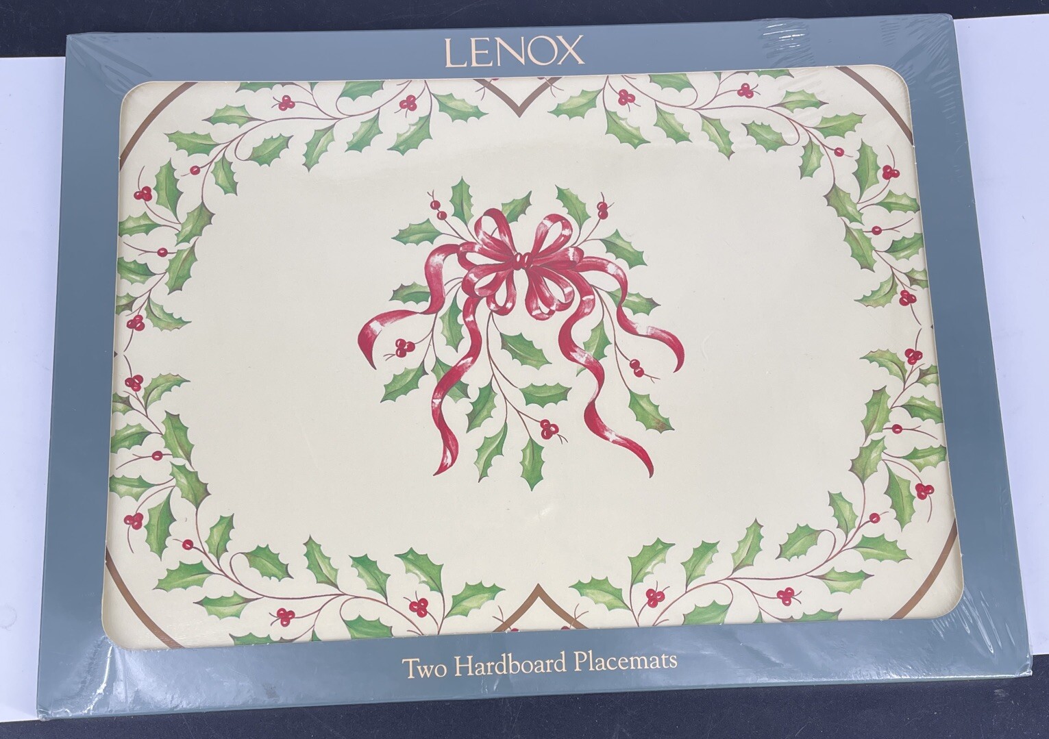 Lenox Holiday Placemats Christmas Holly Cork Back Hardboard One Set of