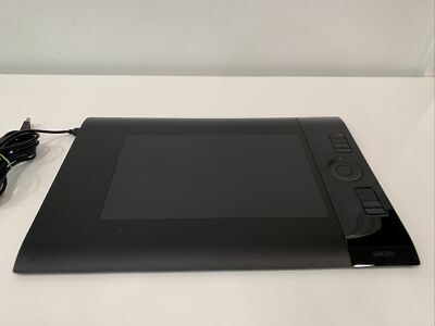 PC周辺機器 Wacom - Wacom intuos4 professional tablet L size Amazon.com: Wacom Intuos4 Large Pen Tablet : Electronics