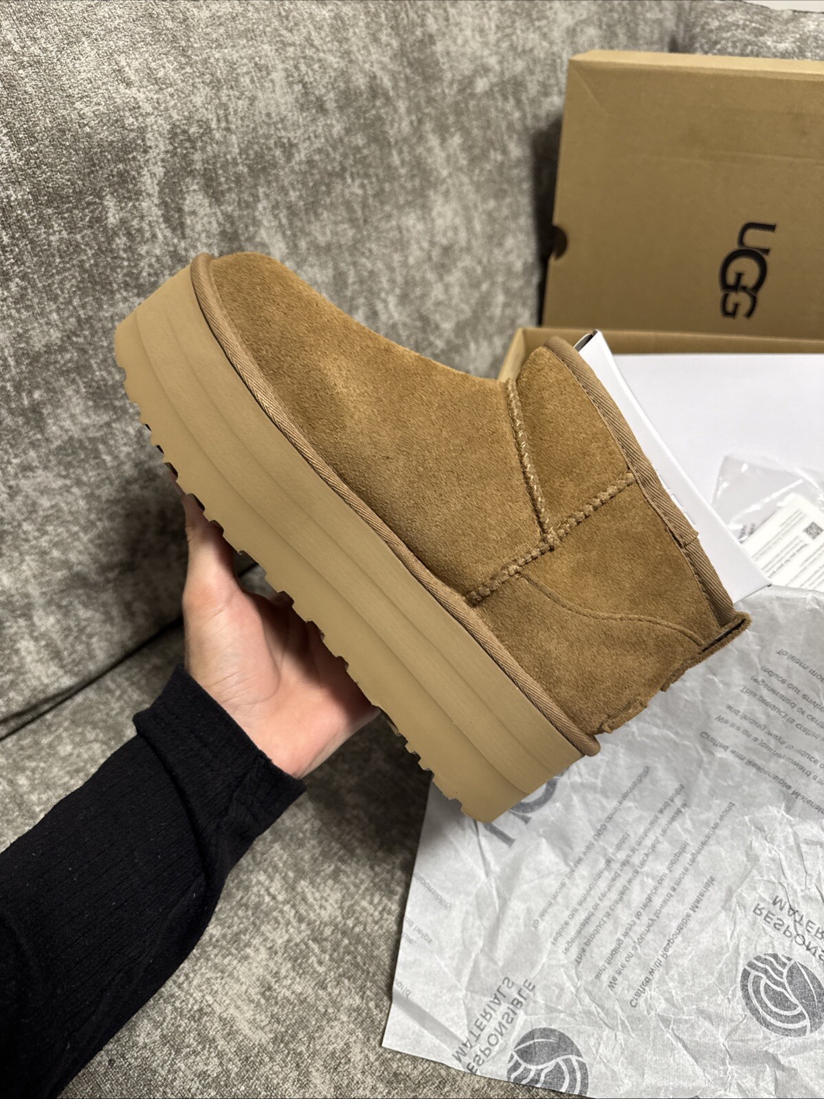 Size UK 6 - UGG Classic Ultra Mini Women's Boot Chesnut Brown - BARGAIN RRP £155 image 7