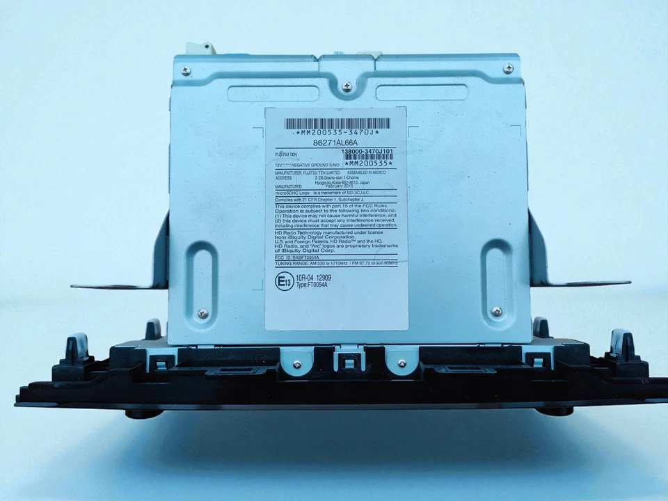 2015-2016 Subaru Legacy Outback Navigation Radio Stereo Touch Screen 86271AL66A - Image 2 of 3