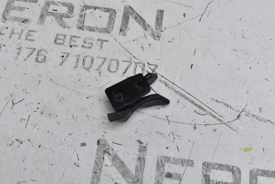 Land Rover Defender Left Hand Sliding Window Catch CPL000020