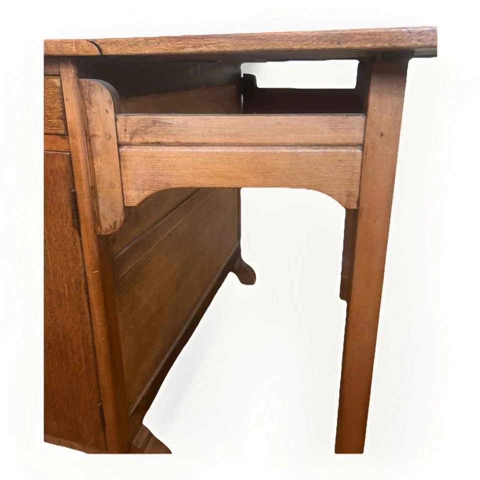 Harris Lebus Gate-Leg, Dining Table With Drawer & Cupboard To Each Side 6 Seater - Image 4 of 4