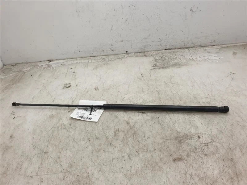 Toyota Camry Le 2005 capó único puntal Foto 2 de 4