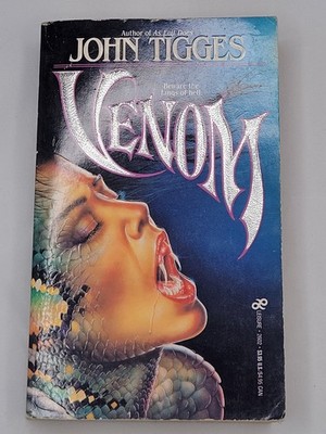 JOHN TIGGES 1ST EDITION - Venom 1988 (Paperbacks From Hell)
