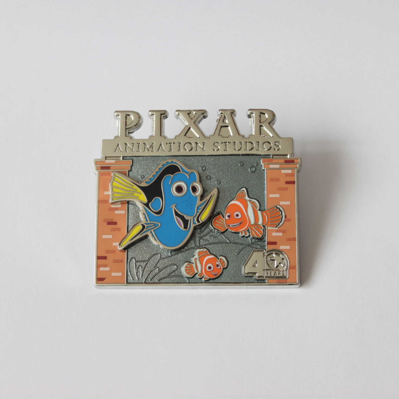 Disney Pixar 40th Anniversary 'Finding Nemo' Pin -IN HAND- Nemo & Dory LE 700