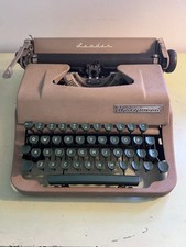 1952-53 Underwood Leader Portable Typewriter • Tan • Hartford Built • With Case thumbnail