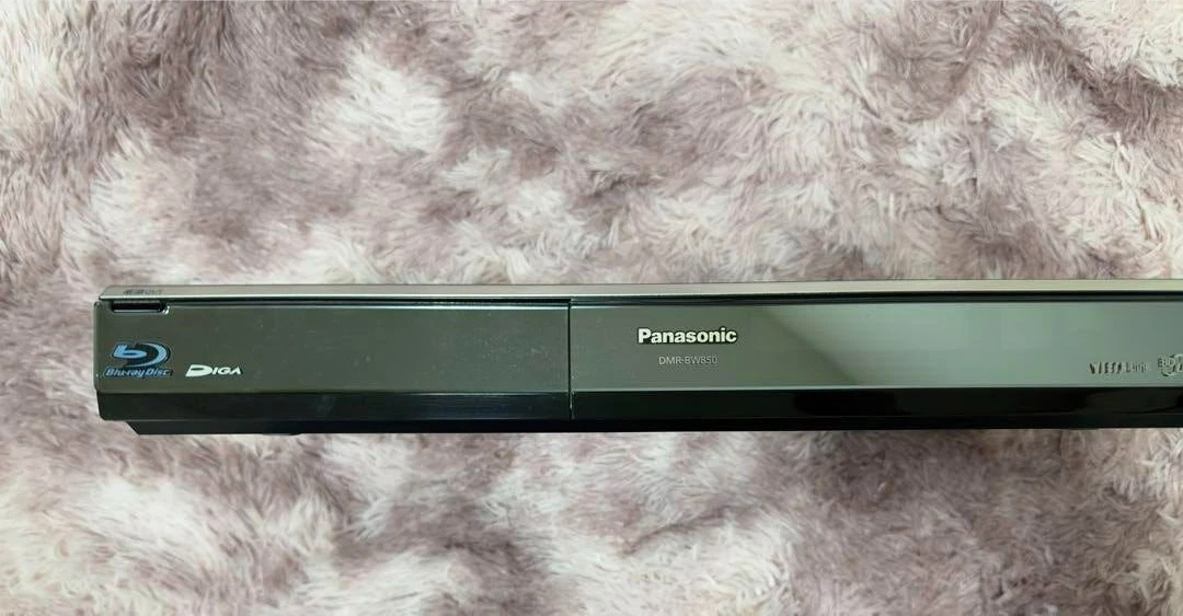 Panasonic DIGA DMR-BW850 Blu-ray DVD recorder / player 500GB operation confirmed