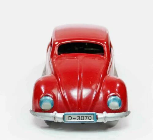 Antike Original-Autos & Busse aus Blech (1945-1970)