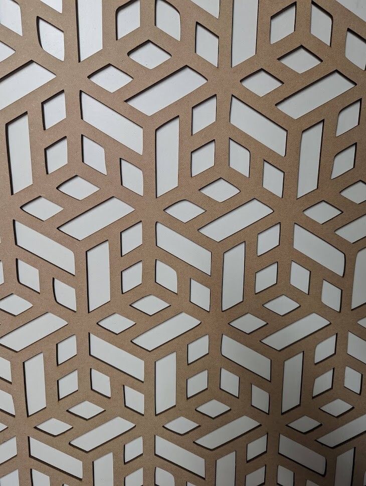 Grille décorative murale pour armoire radiateur Laserkris - Panneau MDF