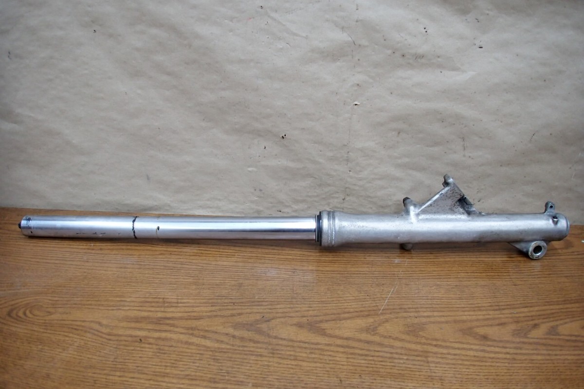 1981 YAMAHA VIRAGO XV750 FRONT LEFT FORK | eBay