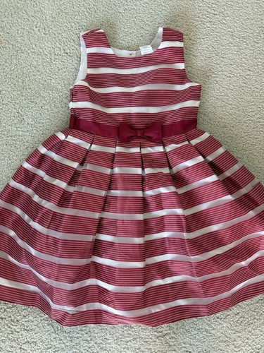 Red and White Striped Dress with Bow and fur jacket size 8 - Picture 4 of 5